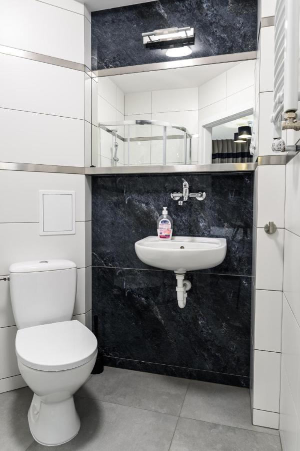 Magnetic Apartment Nowogrodzka A Varšava Exteriér fotografie